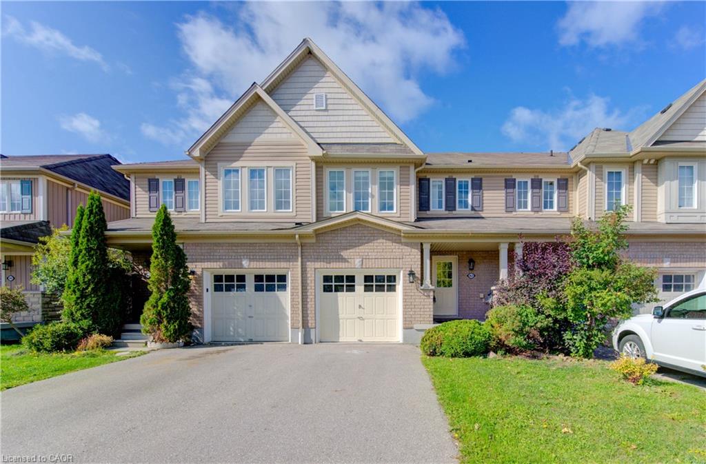 82 Trowbridge Street Property Photo 1