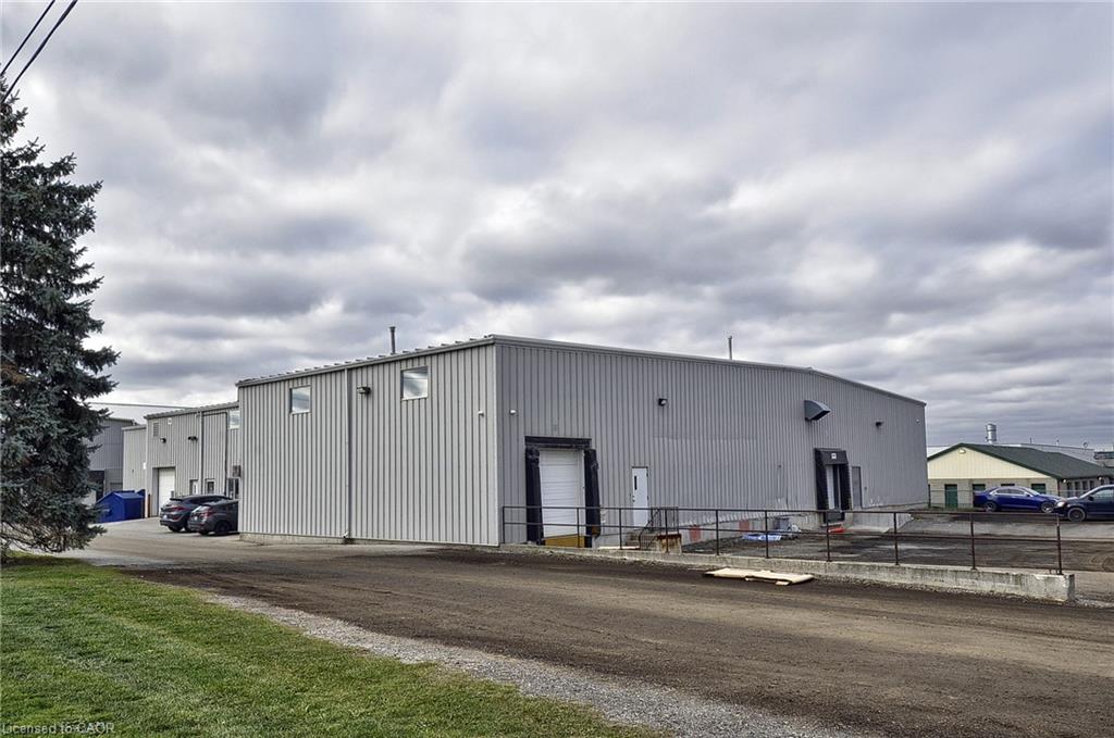 B-365 Franklin Boulevard Property Photo 4