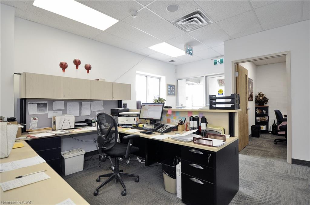 B-365 Franklin Boulevard Property Photo 9