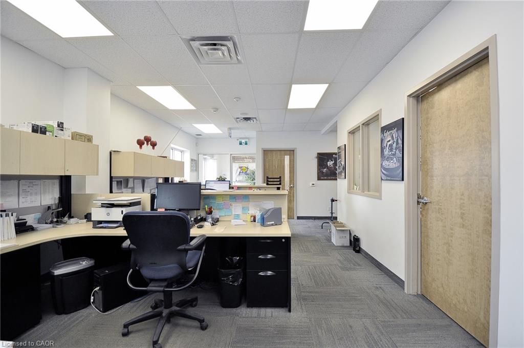 B-365 Franklin Boulevard Property Photo 10