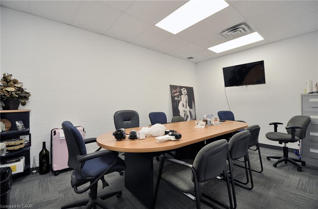 B-365 Franklin Boulevard Property Photo 13