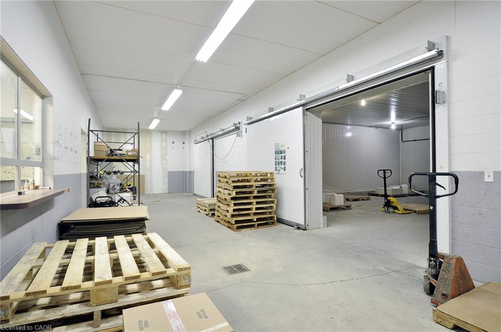 B-365 Franklin Boulevard Property Photo 15