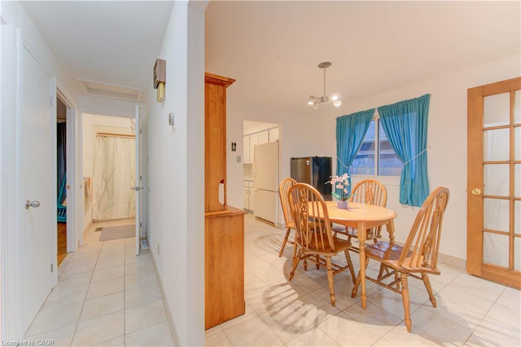 114 Selkirk Drive Property Photo 12