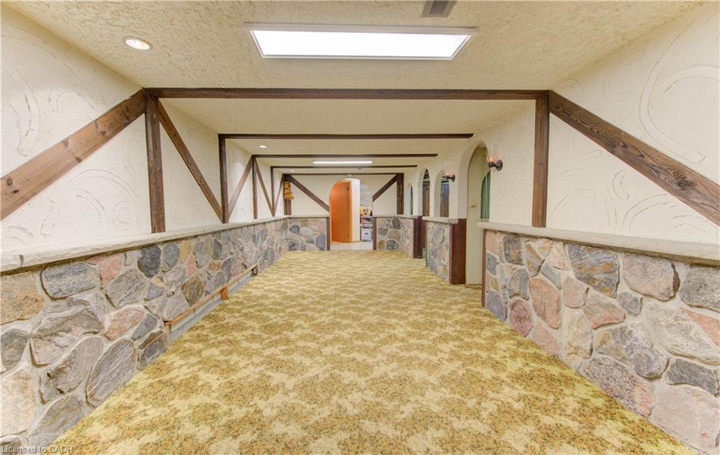 114 Selkirk Drive Property Photo 27