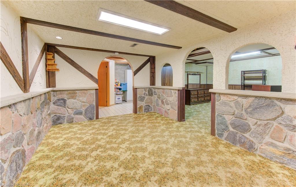 114 Selkirk Drive Property Photo 28