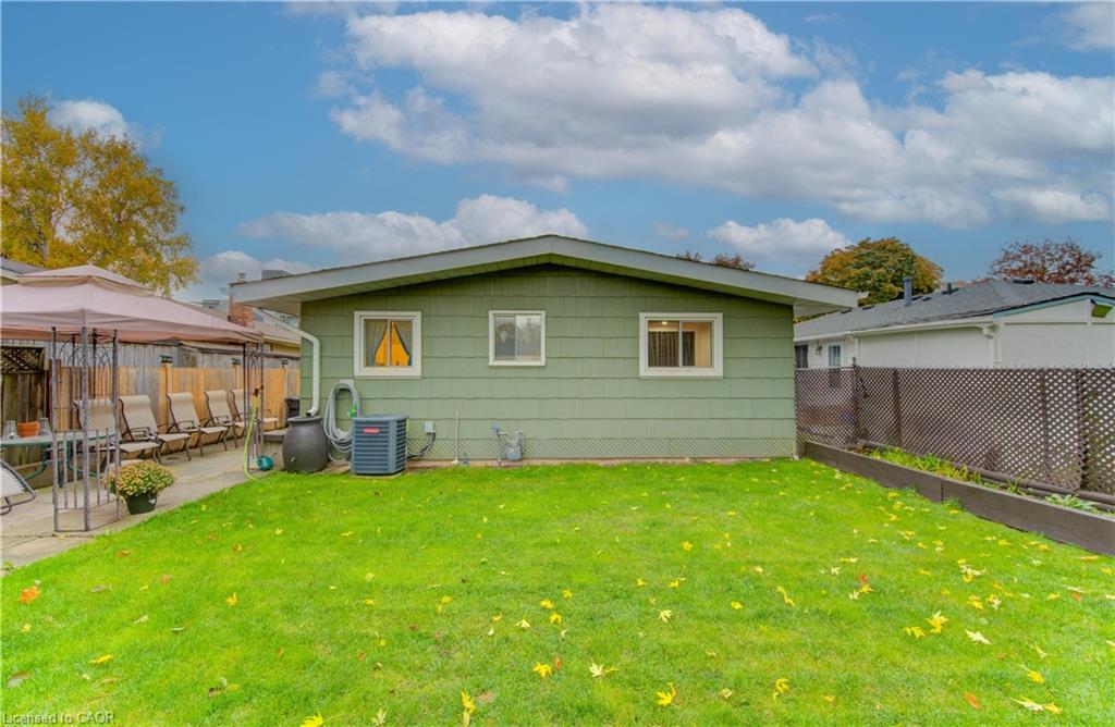 114 Selkirk Drive Property Photo 37