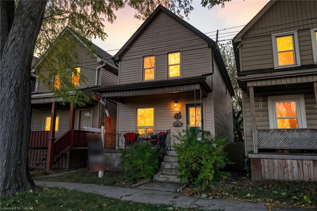 30 Mars Avenue Property Photo 1