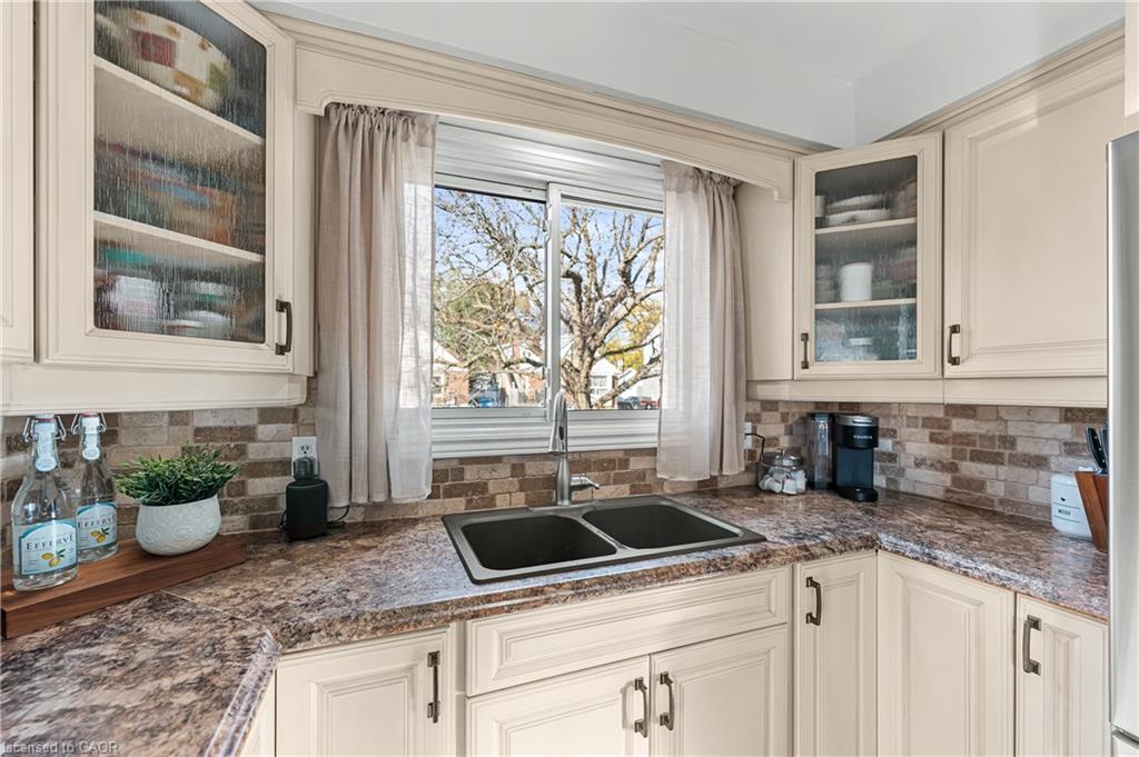 97 First Avenue Property Photo 14