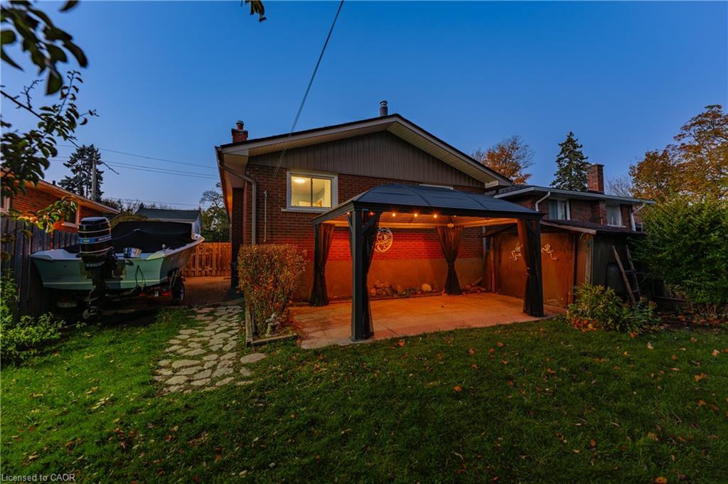 97 First Avenue Property Photo 42