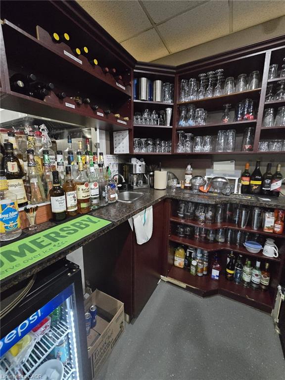 27 King Avenue E Property Photo 7