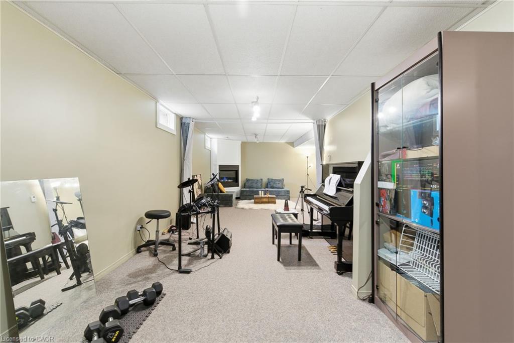 30 Capri Street Property Photo 33