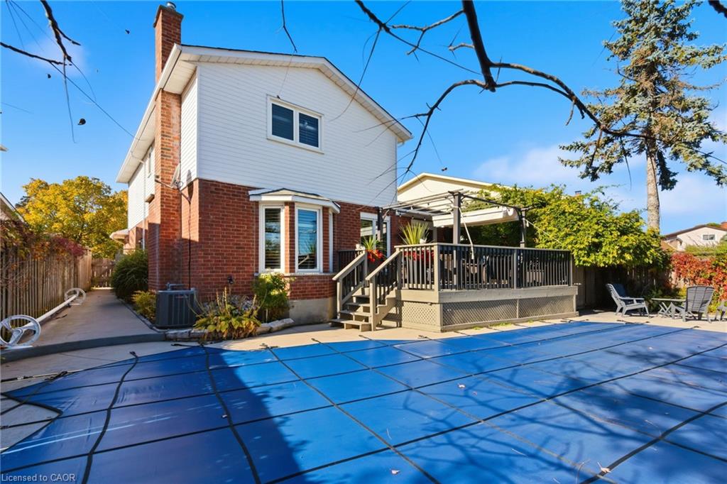 30 Capri Street Property Photo 37