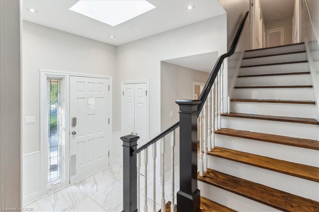 1424 Indian Road Property Photo 3