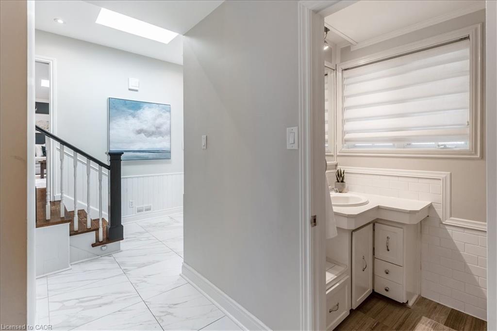 1424 Indian Road Property Photo 18