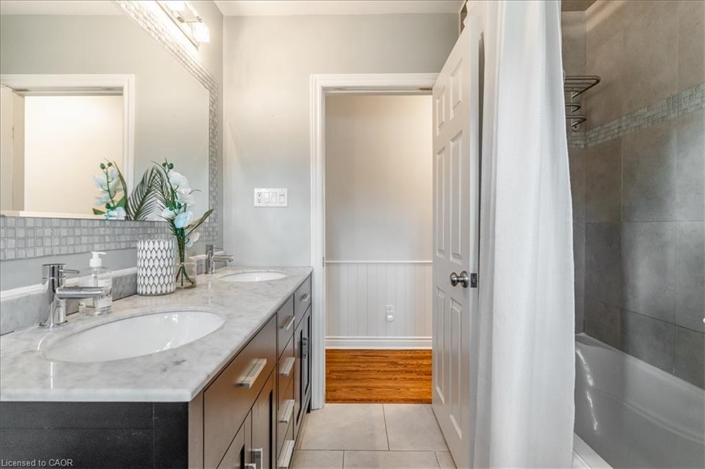 1424 Indian Road Property Photo 30