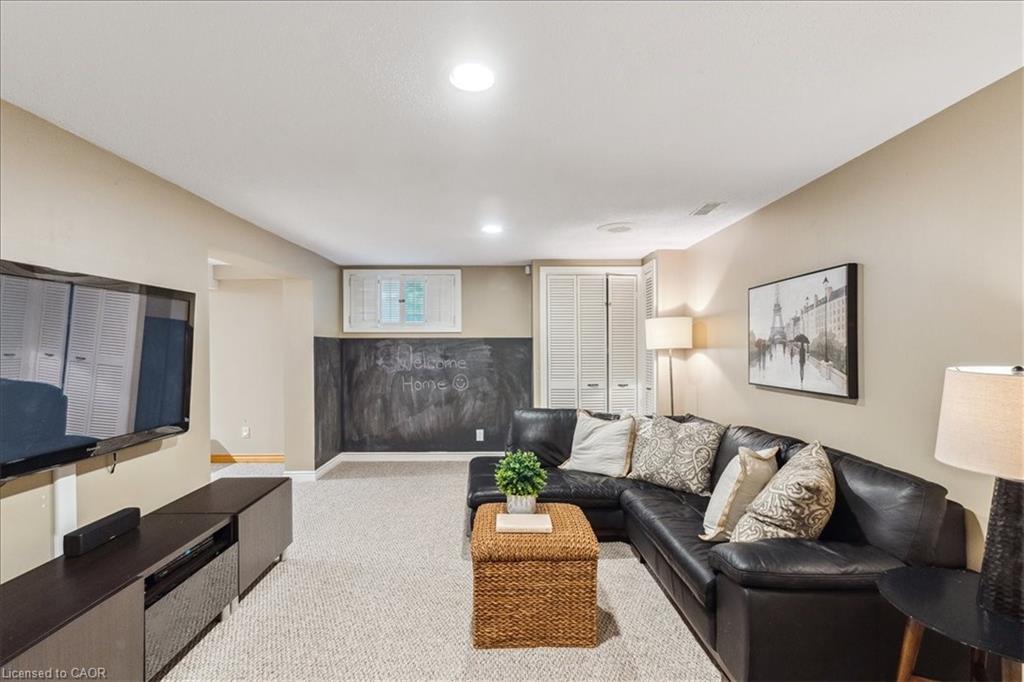 1424 Indian Road Property Photo 32