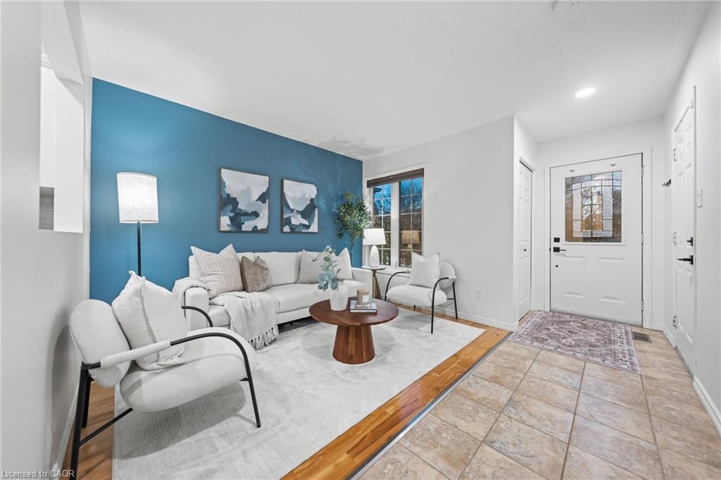 181 Walsh Crescent Property Photo 4