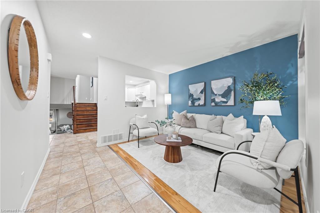 181 Walsh Crescent Property Photo 8