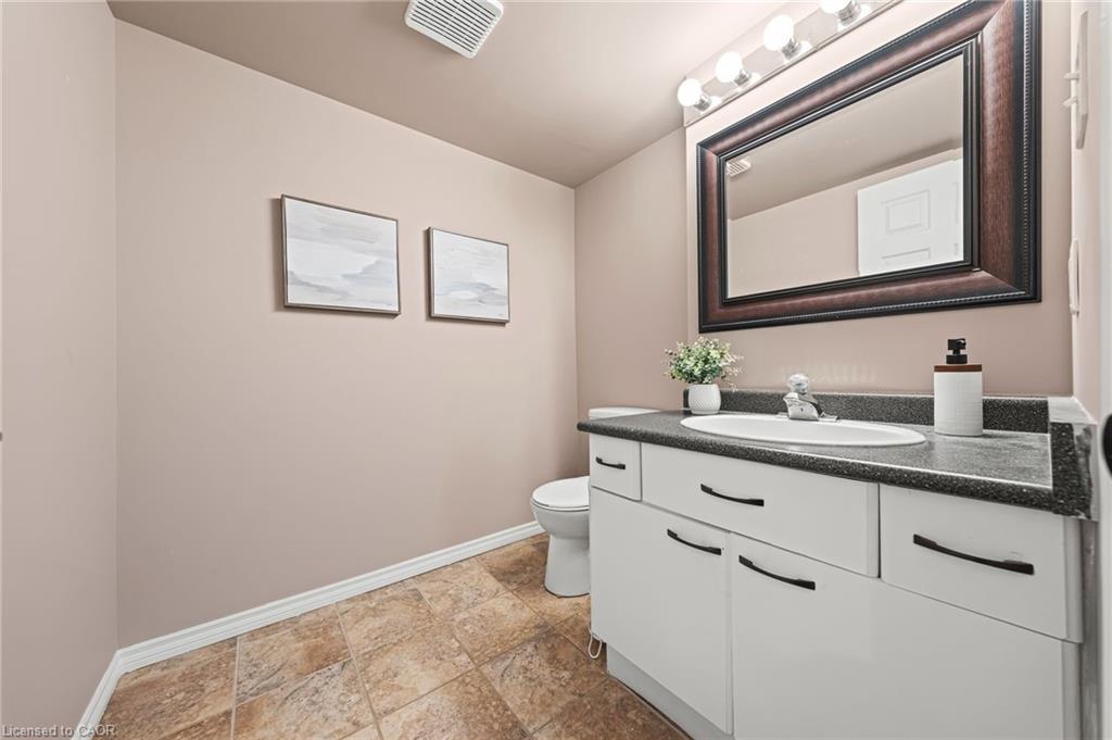 181 Walsh Crescent Property Photo 34