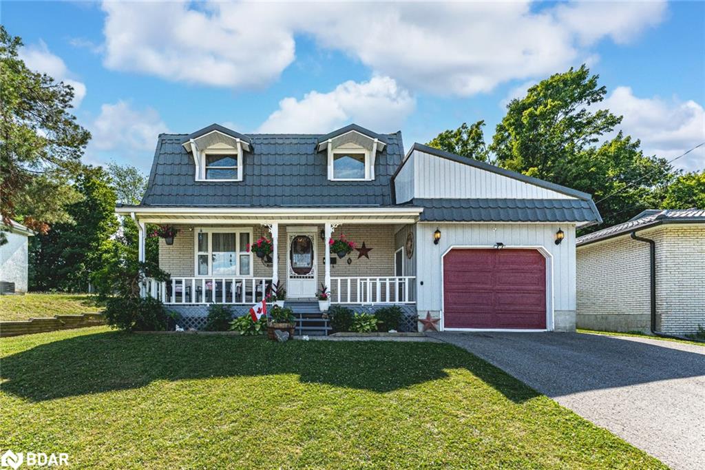 630 William Street Property Photo 1