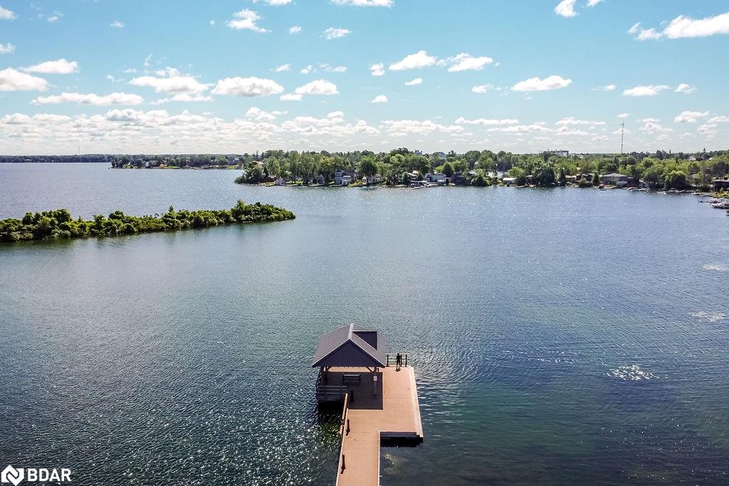 19 Front Street N Property Photo 18