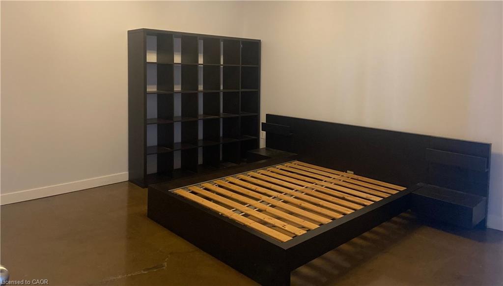 715-66 Bay Street S Property Photo 9