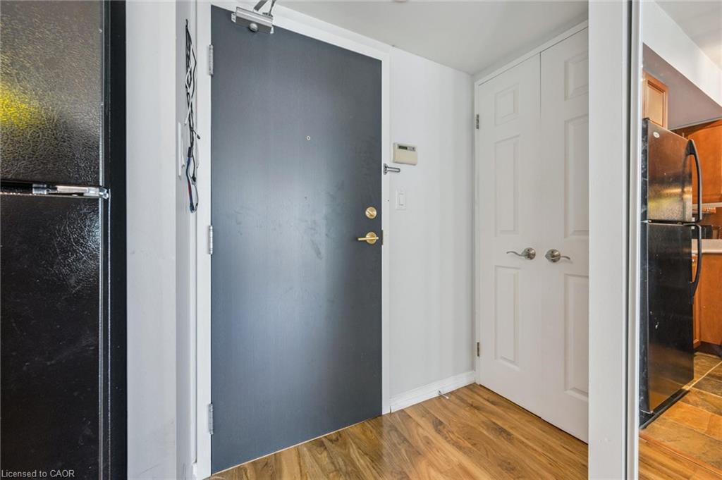 1109-230 King Street E Property Photo 6