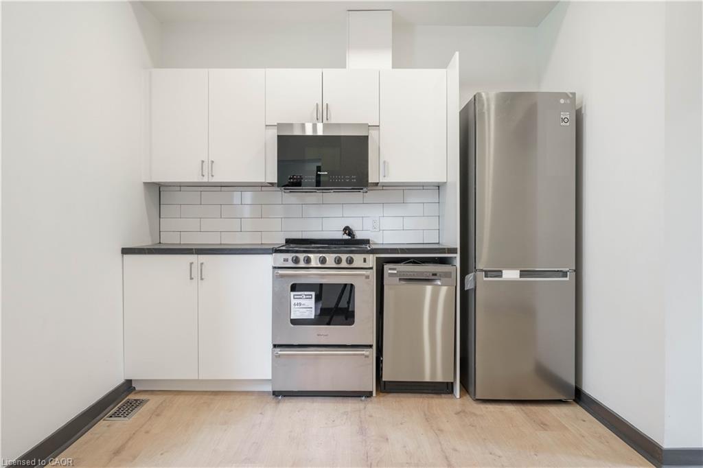 2-32 Britannia Avenue Property Photo 7