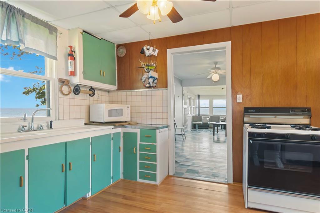 10953 Lakeshore Road Property Photo 20