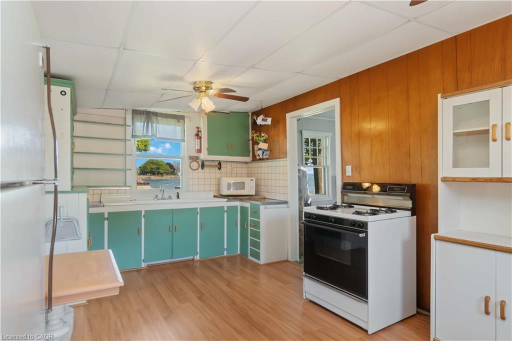 10953 Lakeshore Road Property Photo 22