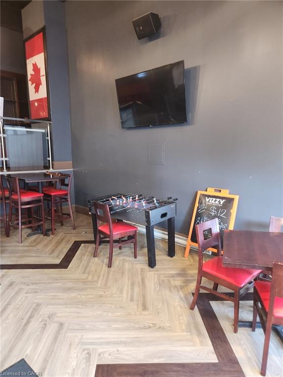 186 King St / Mary Street Property Photo 7