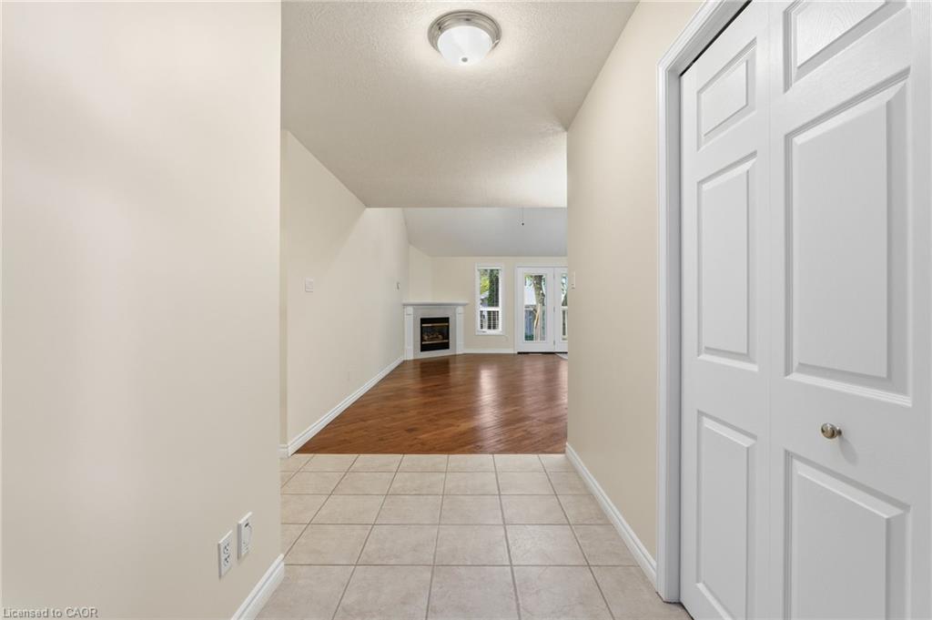 120 York Street E Property Photo 5