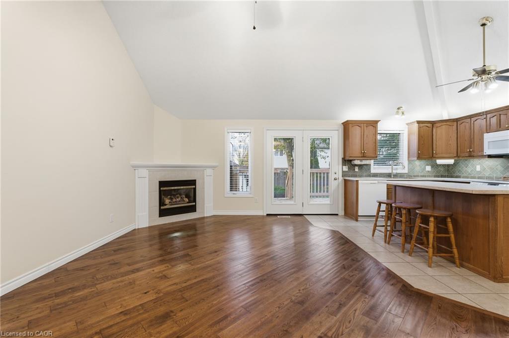 120 York Street E Property Photo 9