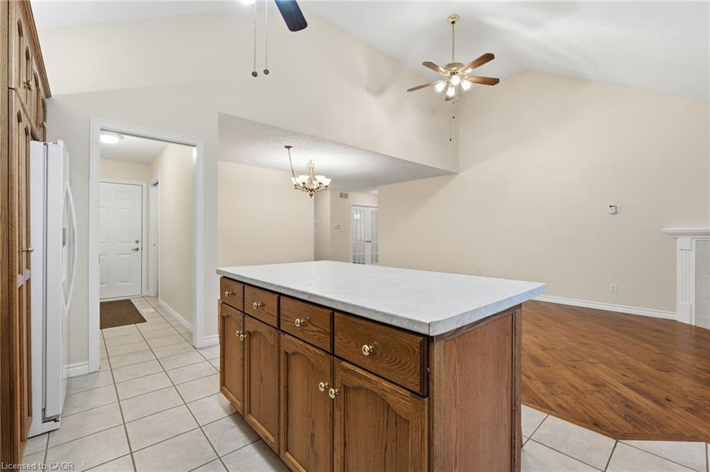 120 York Street E Property Photo 14