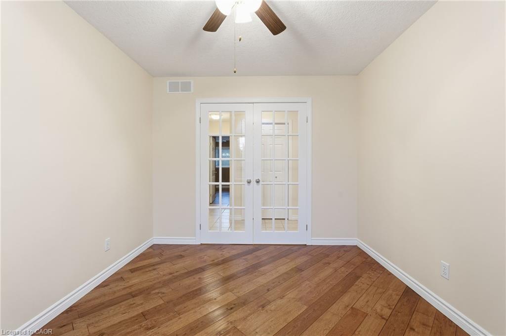 120 York Street E Property Photo 16