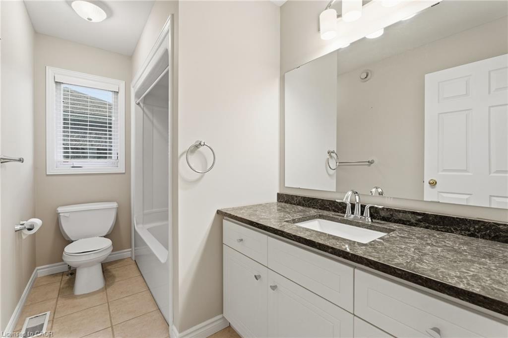 120 York Street E Property Photo 25