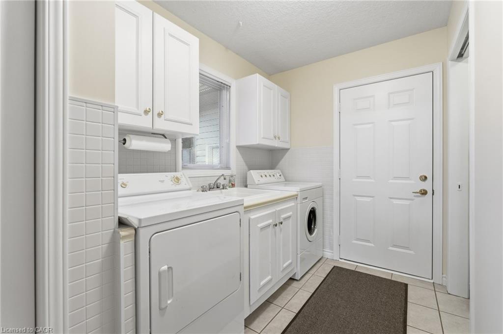 120 York Street E Property Photo 26