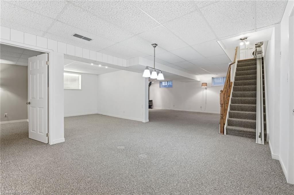 120 York Street E Property Photo 27