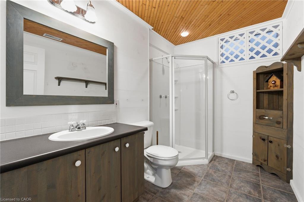 120 York Street E Property Photo 36