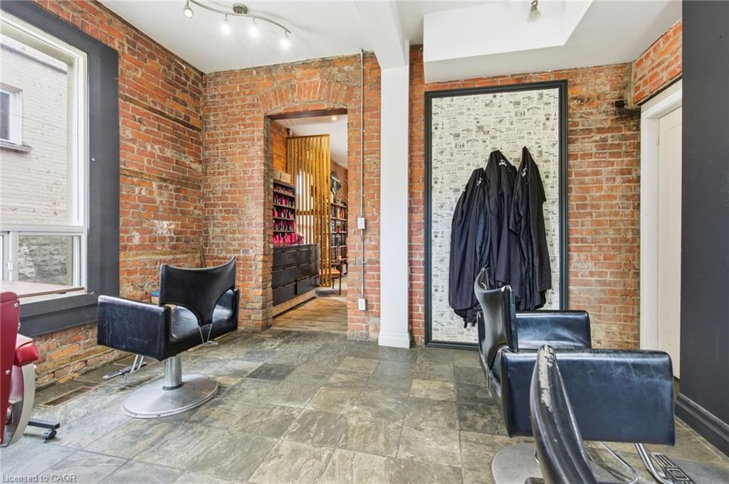 3-169 Locke Street S Property Photo 19