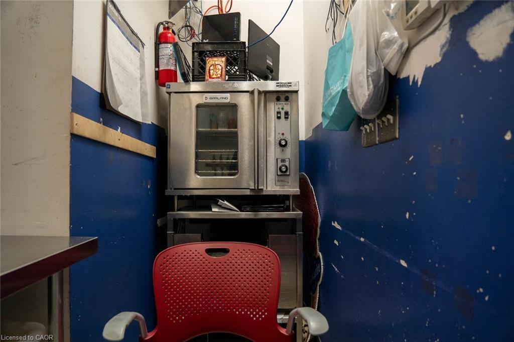 5101 Dixie Road S Property Photo 14