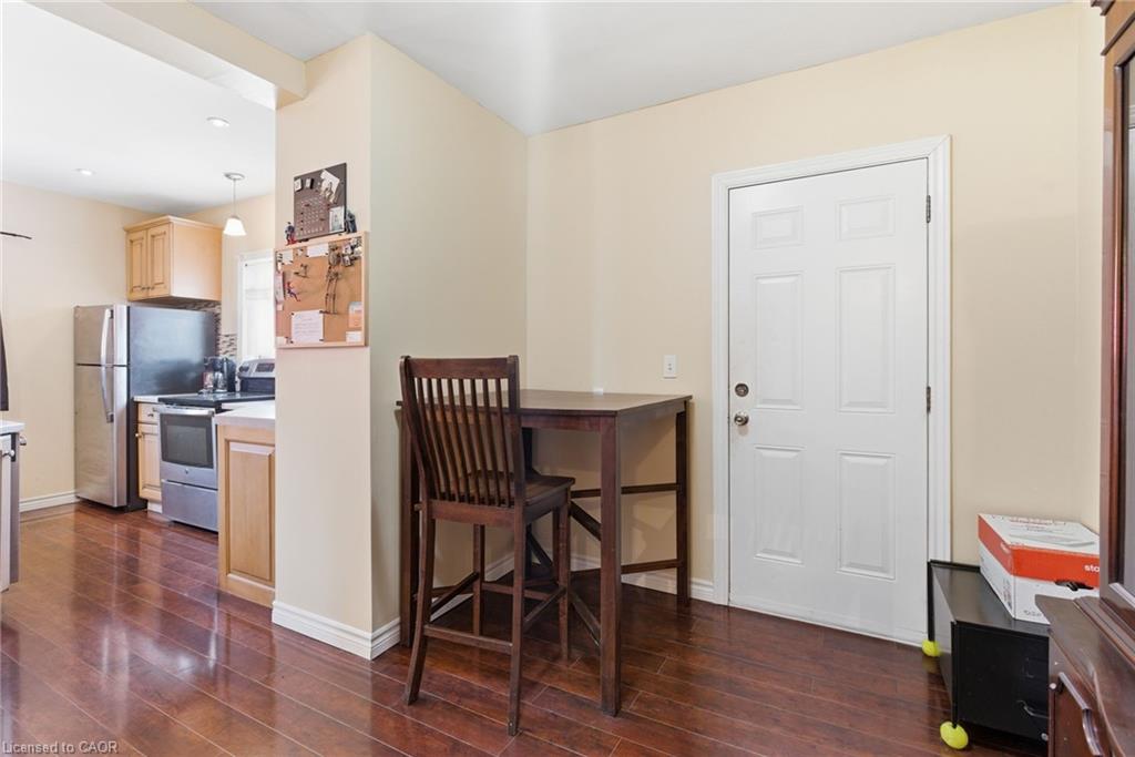 132 1/2 Lake Street Property Photo 7