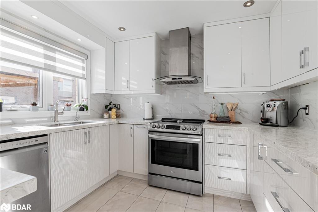 129 Flagstone Way Property Photo 11