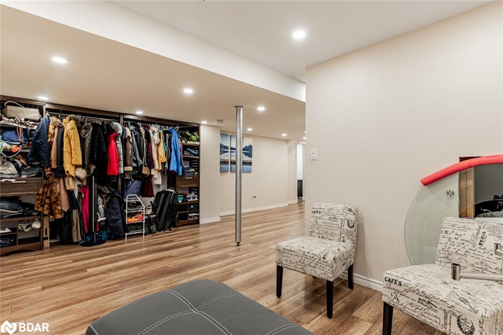 129 Flagstone Way Property Photo 32