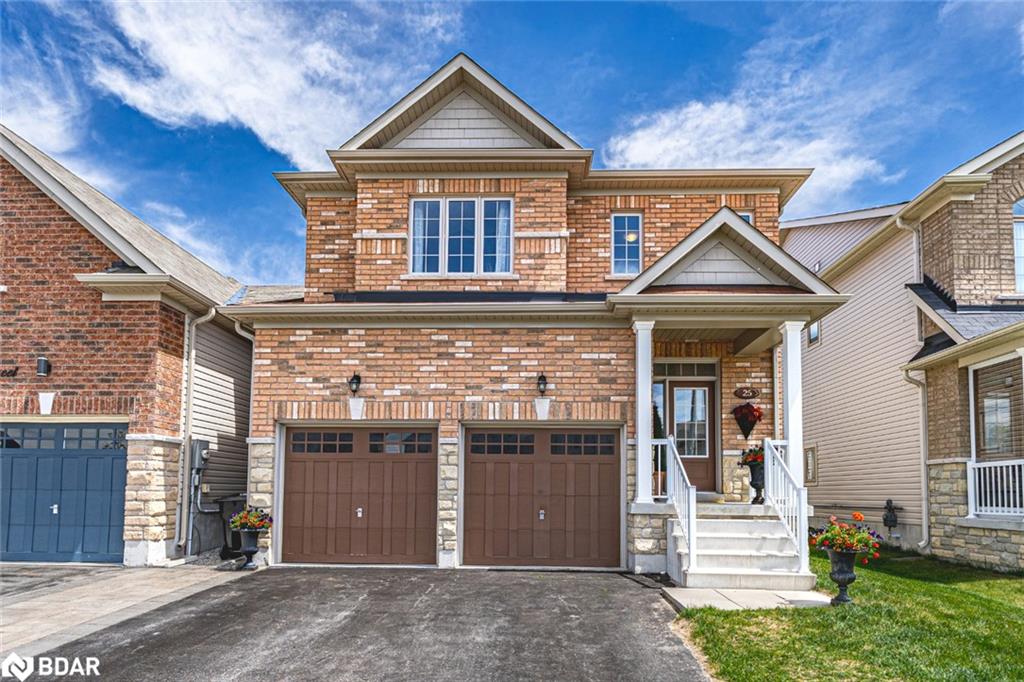 25 Mandley Street Property Photo 1