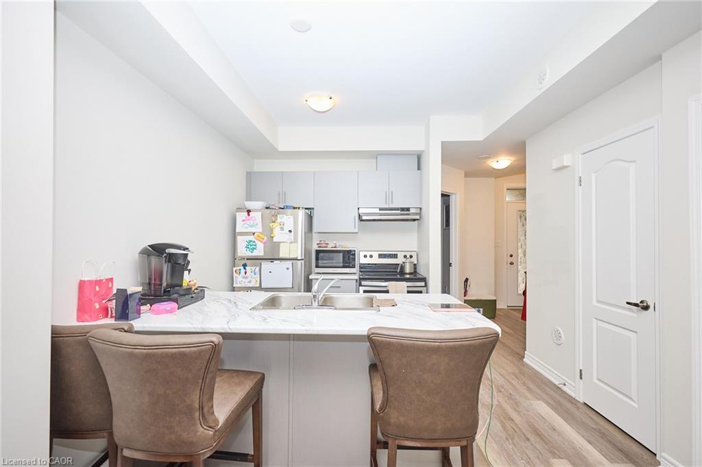 7-5016 Serena Drive Property Photo 7