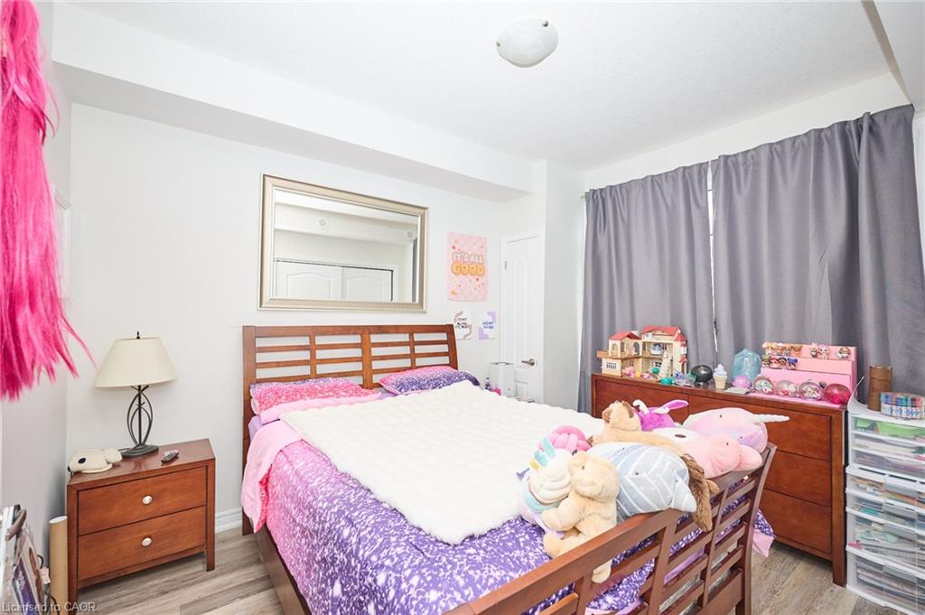 7-5016 Serena Drive Property Photo 9