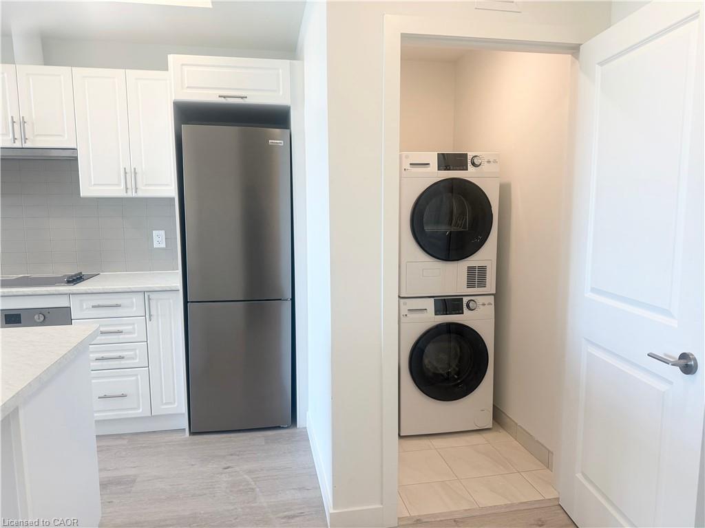 410-461 Green Road Property Photo 6