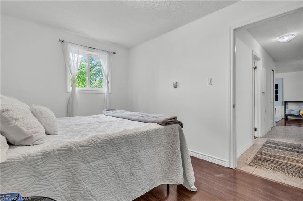 7-119 Cedar Street S Property Photo 15