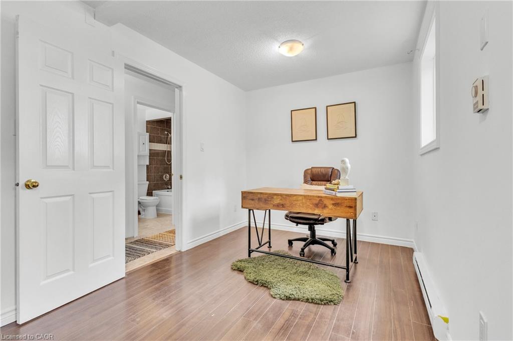 7-119 Cedar Street S Property Photo 16